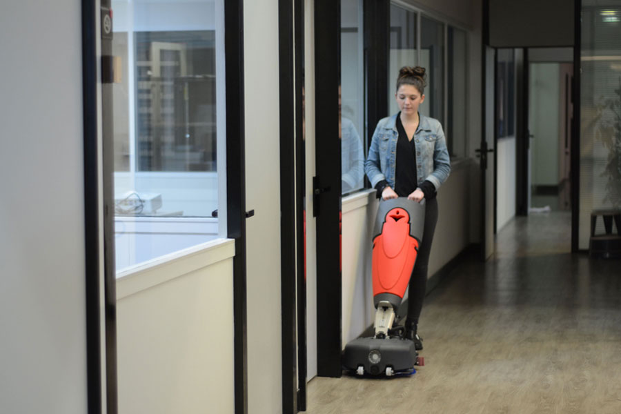 commercial-cleaning-equipment