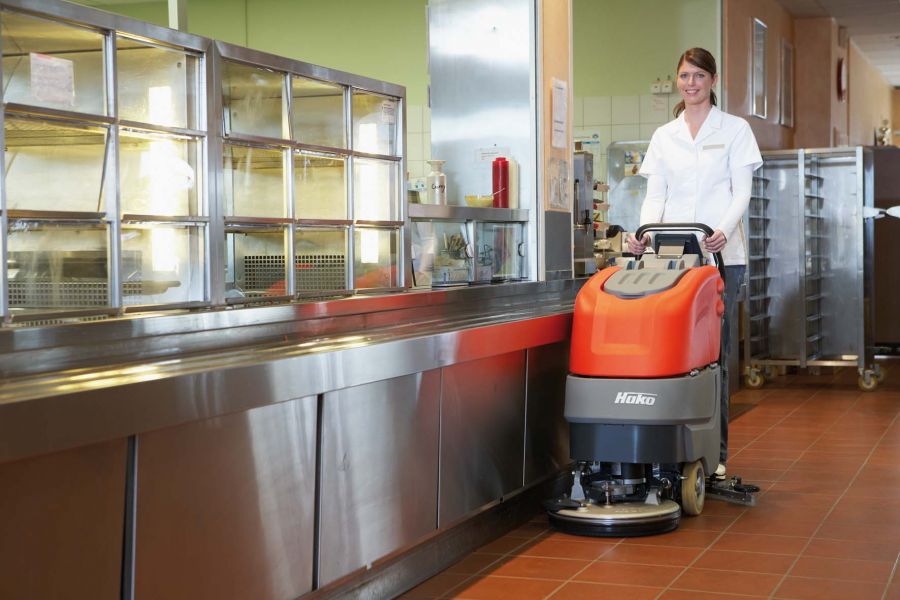 hako-scrubber-dryer