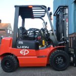 2.5 Ton Lithium Powered 4-Wheel Forklift