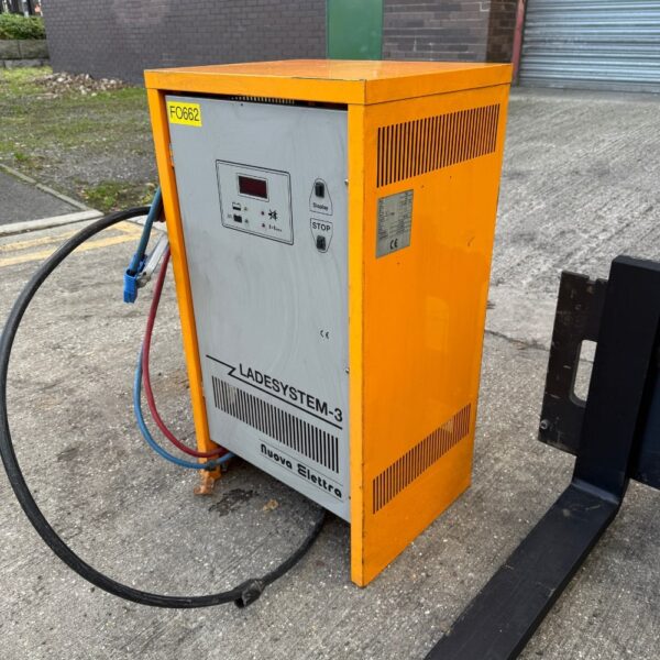 1.25 Ton Man-Down Turret Truck