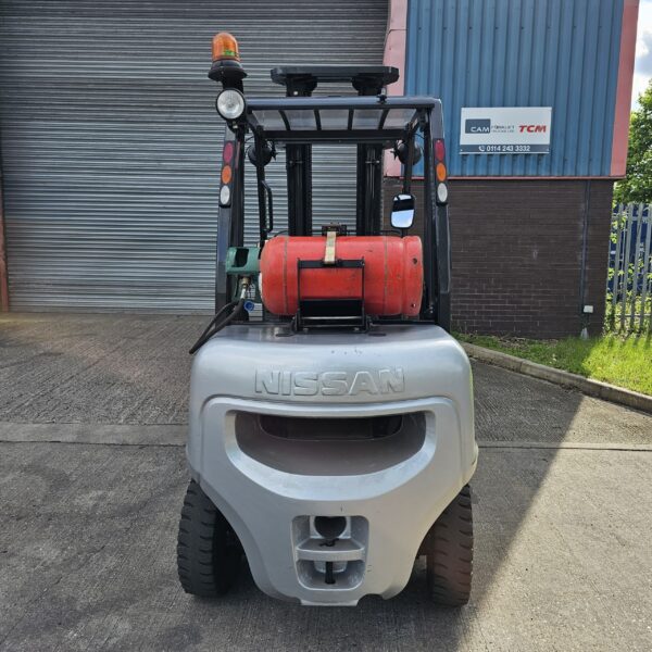 Nissan UG1D2A30LQ LPG Counterbalance