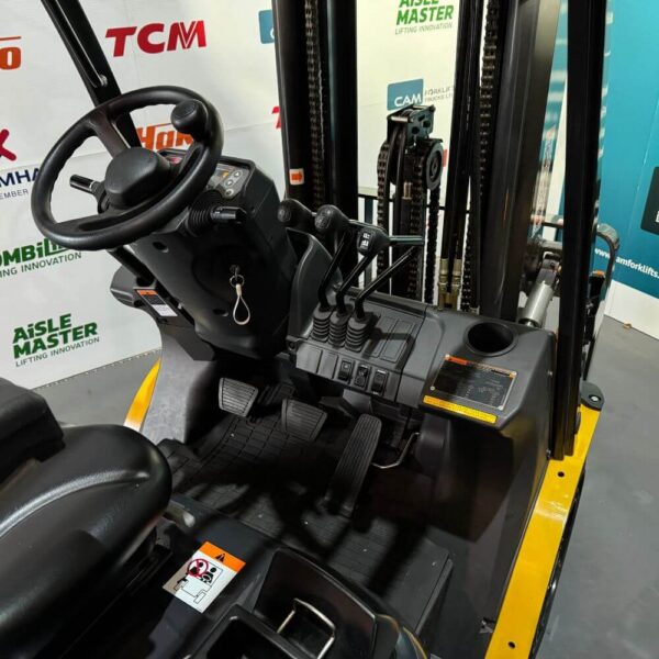 TCM FGE25-E2 LPG Counterbalance Forklift Truck