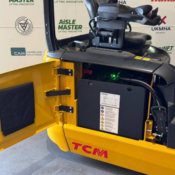 TCM FTB18-E3 Electric 3-Wheel Counterbalance