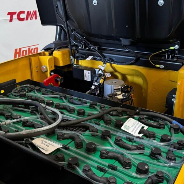 TCM FTB18-E3 Electric 3-Wheel Counterbalance