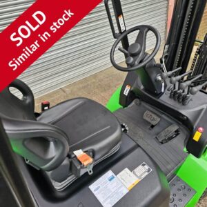 EP EFL353 Lithium Forklift Truck