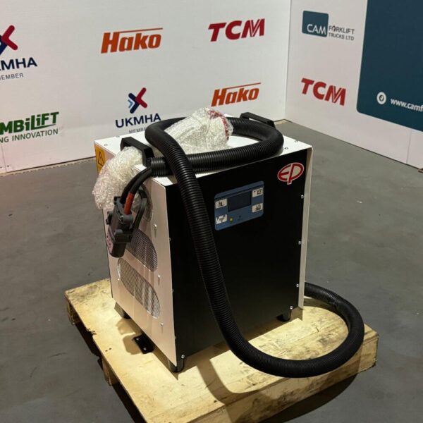 EP EFL253 Lithium Forklift Truck